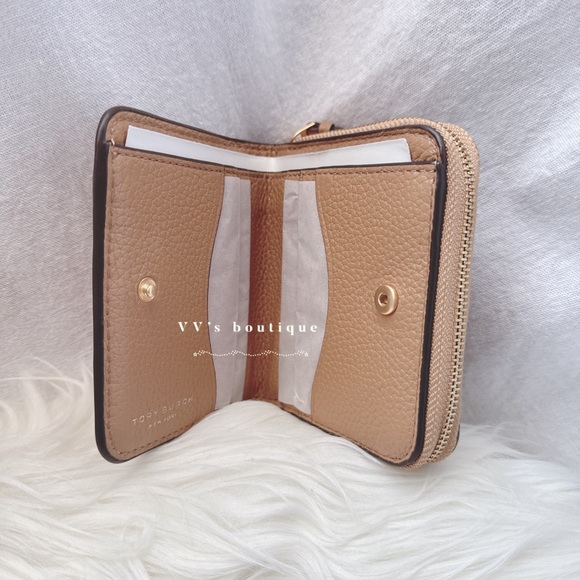 NWT Tory Burch Thea Bifold Pebble Leather Wallet Taupe Beige Tiramisu 146463 - Picture 4 of 6